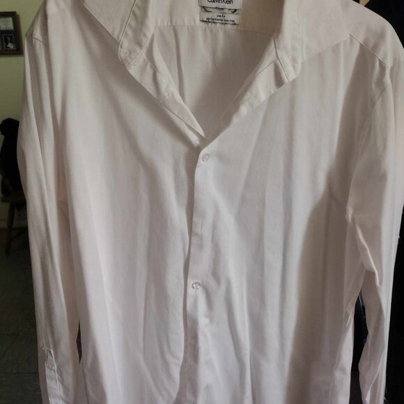 SEE DESCRPTION Other - 5 MEN'S DESIGNER DRESS SHIRTS PRICE DROPPED!